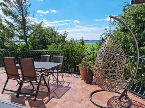 View (from property/room), Balcony/Terrace