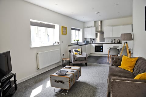Communal lounge/ TV room, Living room