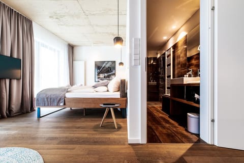 Bathroom, Bedroom
