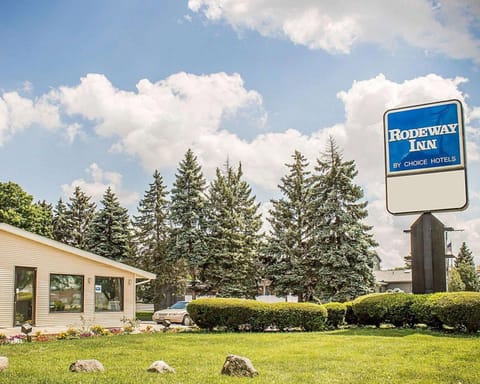 Property building, On site