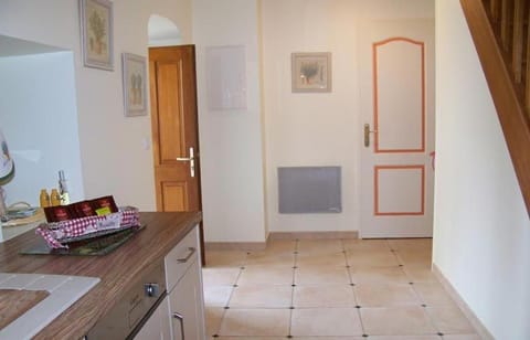 Gîte Le Galta - Maison entiérement équipée, 2 chambres, SdB avec bain à remous, terrasse privative près de la DOLCE VIA House in Provence-Alpes-Côte d'Azur