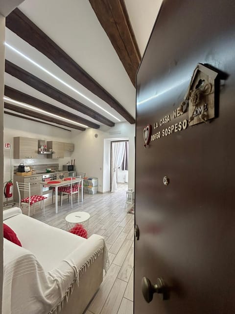 La casa nel Borgo Sospeso "con vasca e vista panoramica" Apartment in Umbria