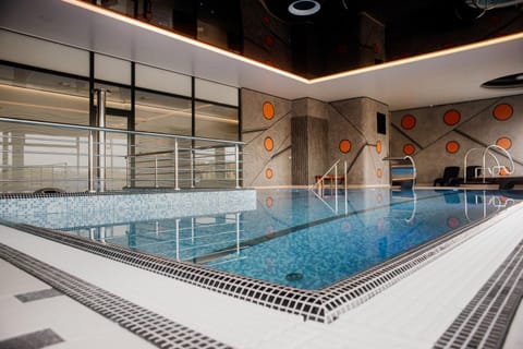 Pool view, Swimming pool