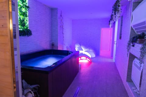 Spa and wellness centre/facilities, Spa and wellness centre/facilities, Swimming pool