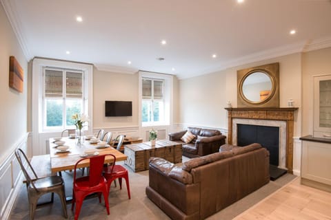 Frederick Street Apartment House in Edinburgh