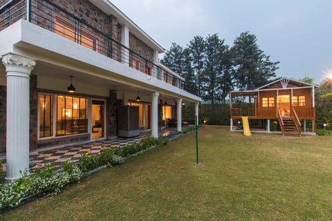 Property building, Garden