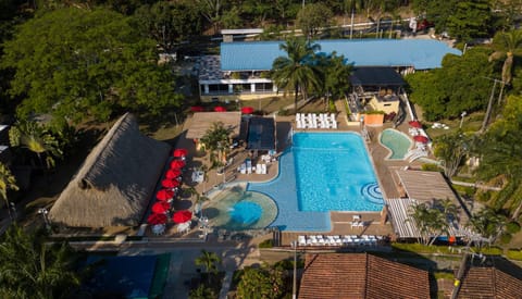 Property building, Day, Natural landscape, Bird's eye view, Pool view, Swimming pool