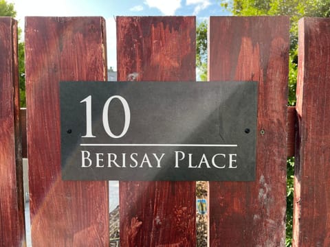 10 Berisay Place House in Scotland