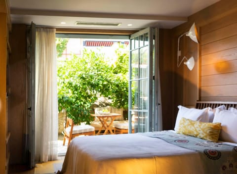 Garden, Bedroom, Garden view