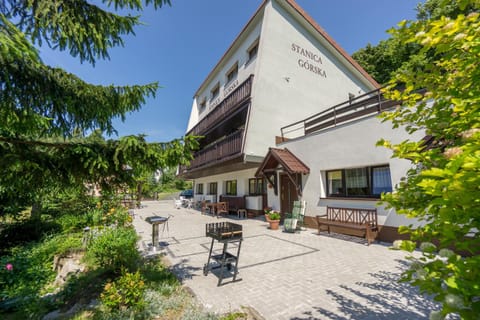 Property building, Facade/entrance, Summer