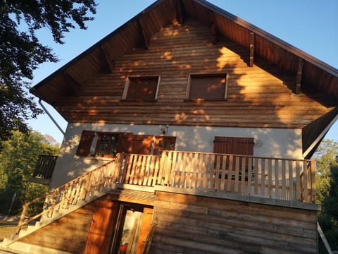 villa des cascades du hérisson Apartment in Jura