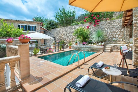Balcony/Terrace, Swimming pool