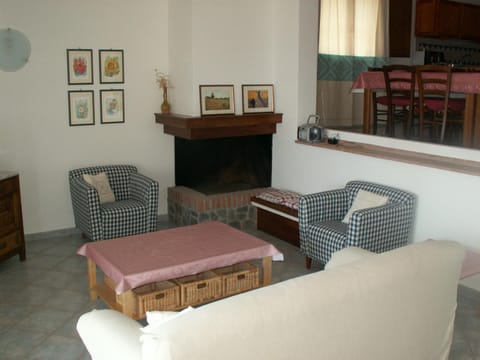 Lounge or bar, Seating area
