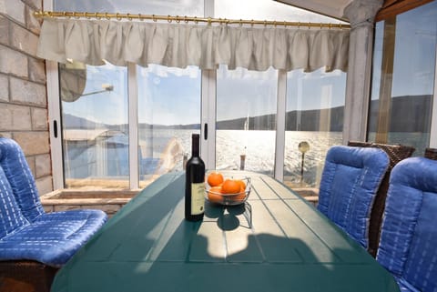 Balcony/Terrace, Seating area, Sea view