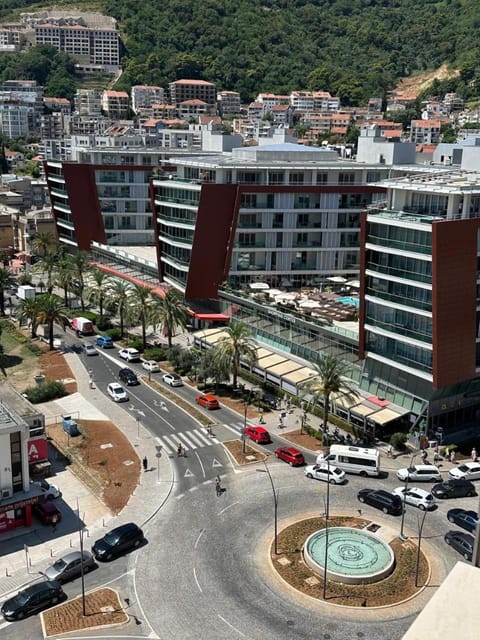 Neighbourhood, City view, Street view, Location