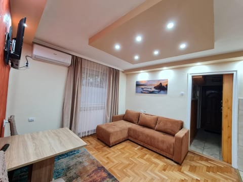 Apartman Borsalino Subotica Apartment in Vojvodina