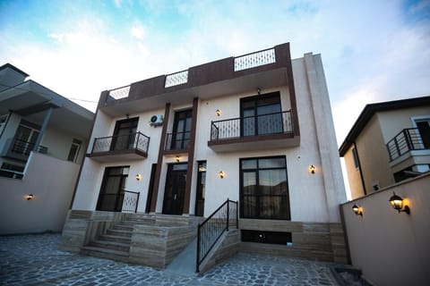Property building, Inner courtyard view