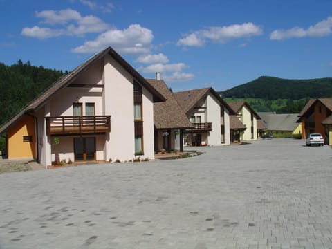 Property building, Day