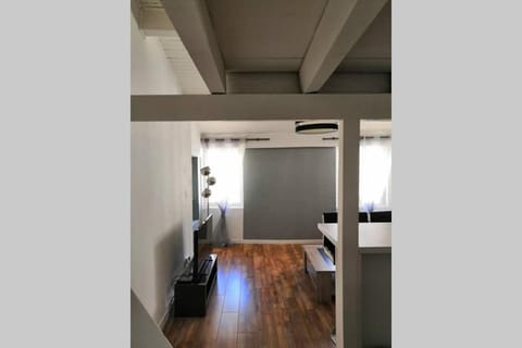 HYPERCENTRE ! STUDIO DE CHARME AVEC MEZZANINE Apartment in Ajaccio