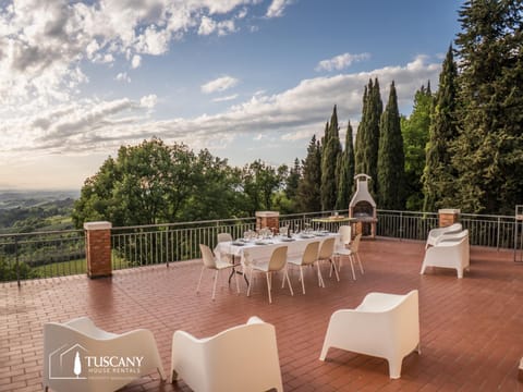 View (from property/room), Balcony/Terrace