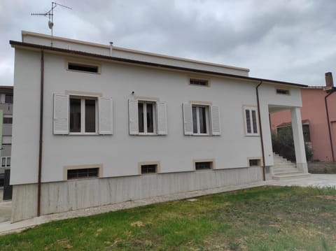 Inner courtyard view