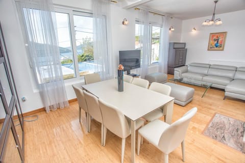 VILLA ALEXANDRA Villa in Kotor Municipality