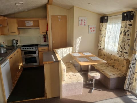 PALM GROVE 48 Apartment in Chapel Saint Leonards