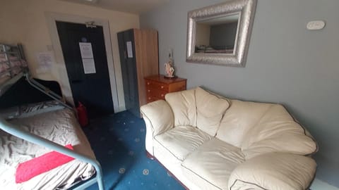 Phoenix Nights Guest House Vacation rental in Barrow-in-Furness