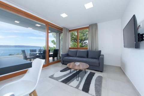 Communal lounge/ TV room, Living room