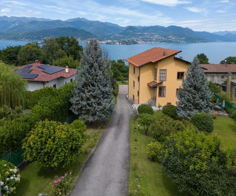 Property building, Nearby landmark, Natural landscape, Lake view