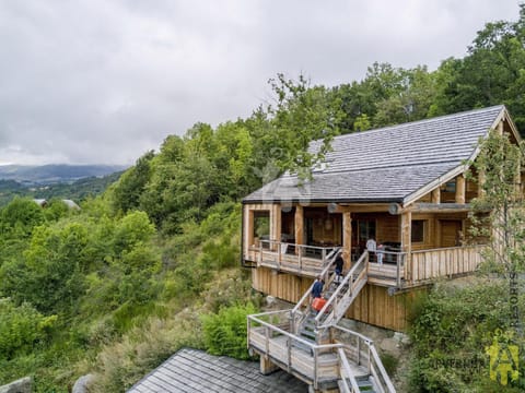 Grande Cabane du Lac Chalet in Auvergne-Rhône-Alpes