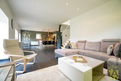 Villa Ballat's Dine Villa in Auvergne-Rhône-Alpes