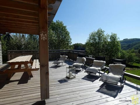 La Belle Etoile Apartment in Besse-et-Saint-Anastaise