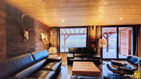 La Belle Etoile Apartment in Besse-et-Saint-Anastaise