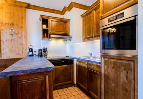 Kitchen or kitchenette, dishwasher, minibar, pet friendly, stove