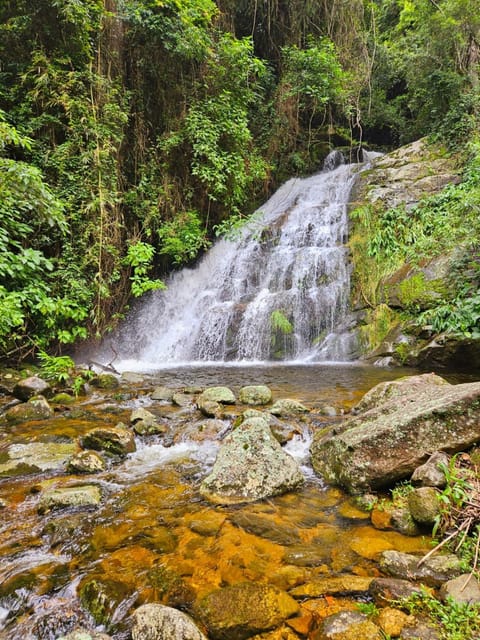 Chalé da Cachoeira - Cachoeira particular dentro da hospedagem House in Nova Friburgo