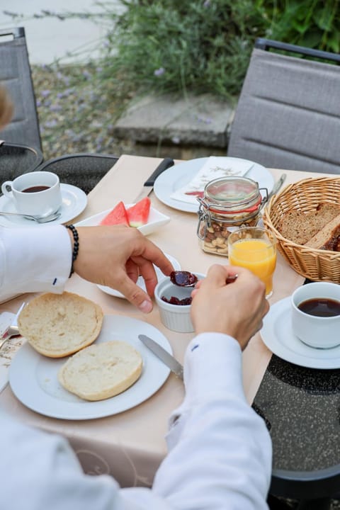 Area and facilities, Breakfast, Continental breakfast, Buffet breakfast