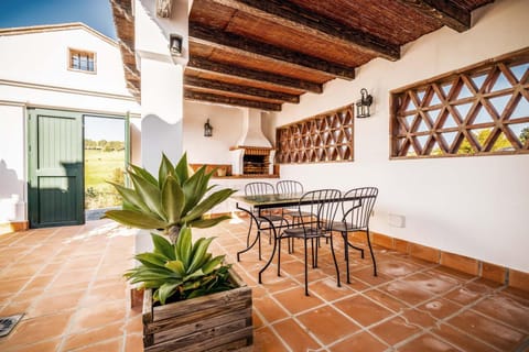 BBQ facilities, Balcony/Terrace