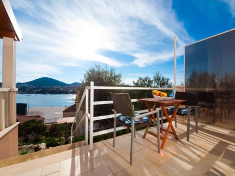 Day, Balcony/Terrace