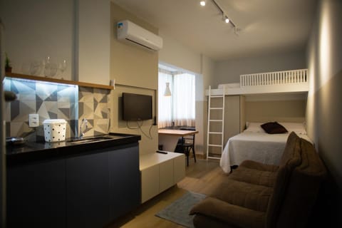 Communal lounge/ TV room, TV and multimedia, bunk bed