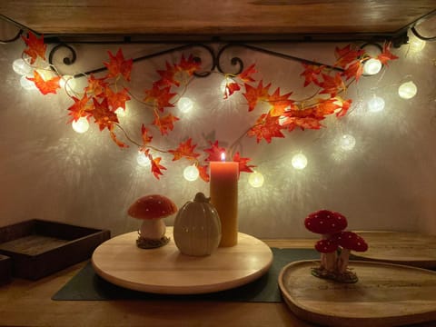 Lobby or reception, Decorative detail