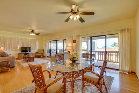 Kailua-Kona Condo with Resort Access and Ocean View! Apartment in South Kona