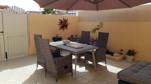 Garden, Balcony/Terrace