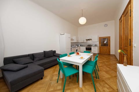 Kitchen or kitchenette, Living room, Dining area