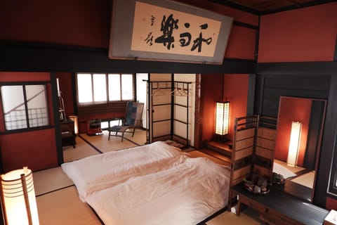 Living room, Photo of the whole room, Bedroom