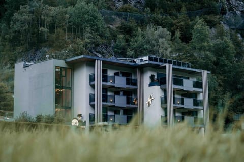 Property building, Spring, Summer