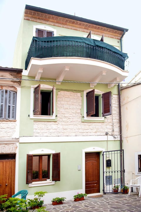 N216 - Numana, cielo-terra nei vicoli a 200mt dal mare Apartment in Numana