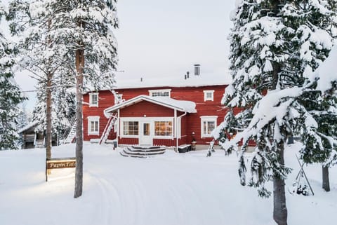 Property building, Winter