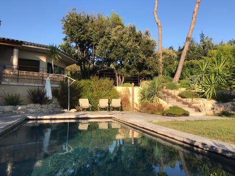 Villa l’Ensoleillée Apartment in Roquefort-les-Pins