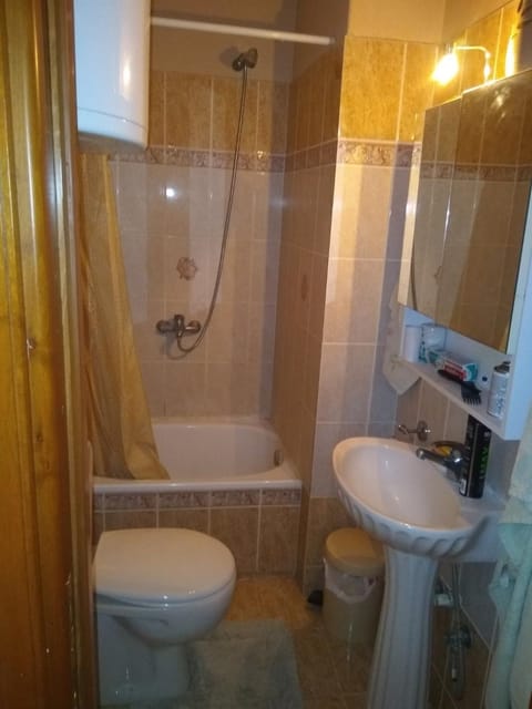 Shower, Toilet, Bathroom